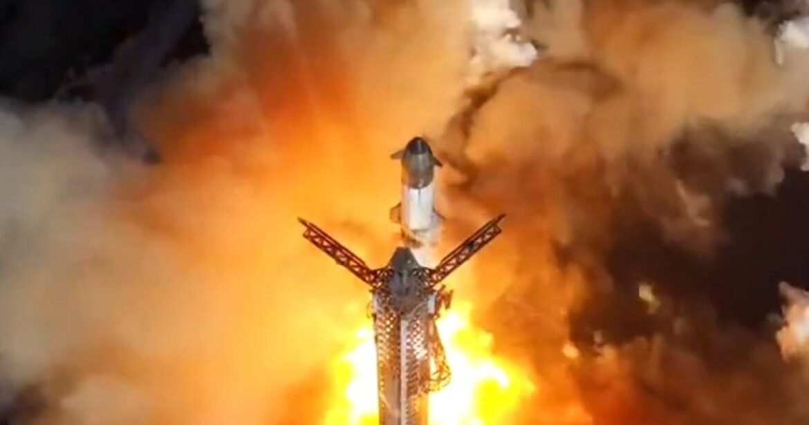 SpaceX 的巨型 Starship 火箭在最近一次试飞几分钟后爆炸
