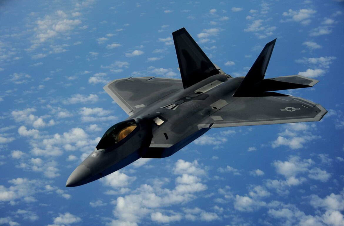 新一代洛克希德马丁公司红外传感器将提高美国 F-22 猛禽战斗机的生存能力和杀伤力