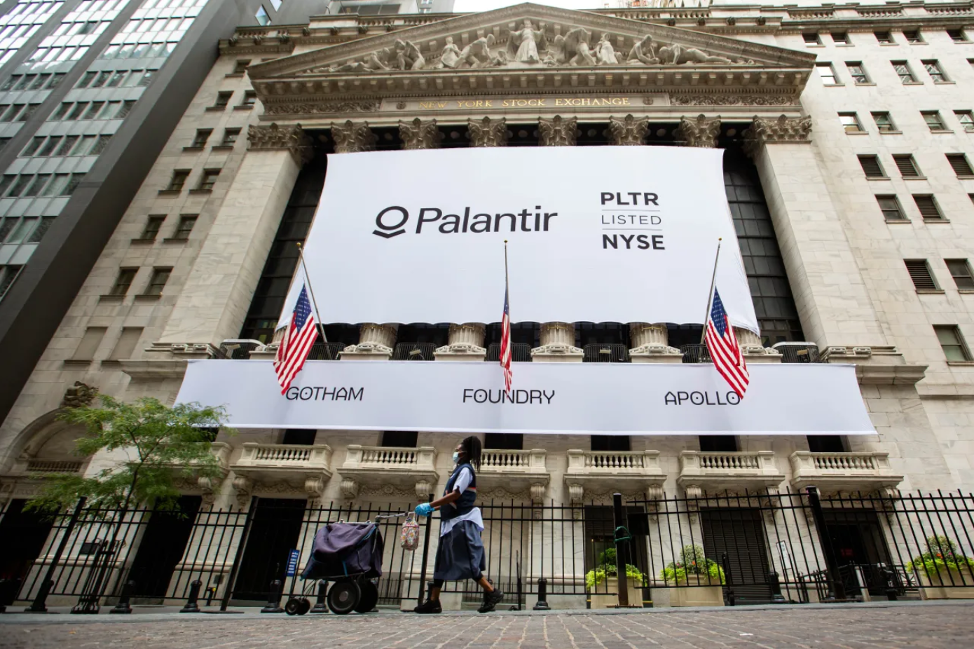 Palantir携手Lumen共建企业AI平台