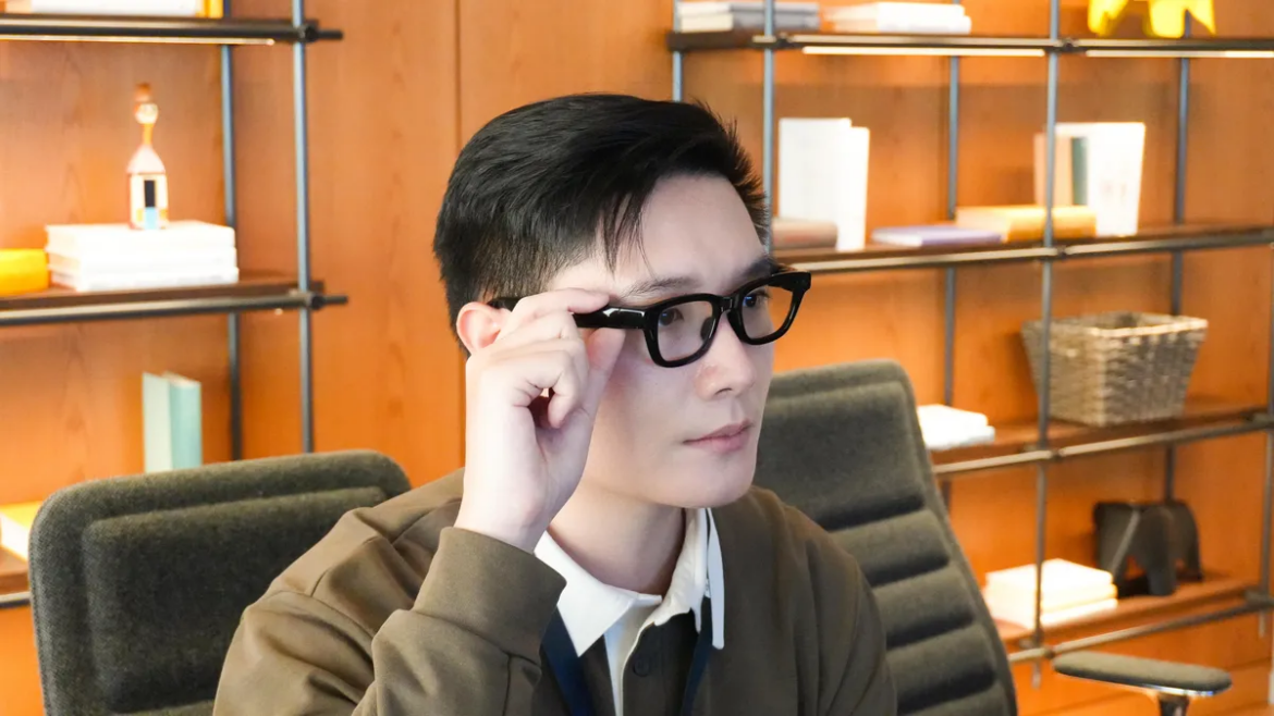 谷歌推Android XR眼镜，AI功能惊艳