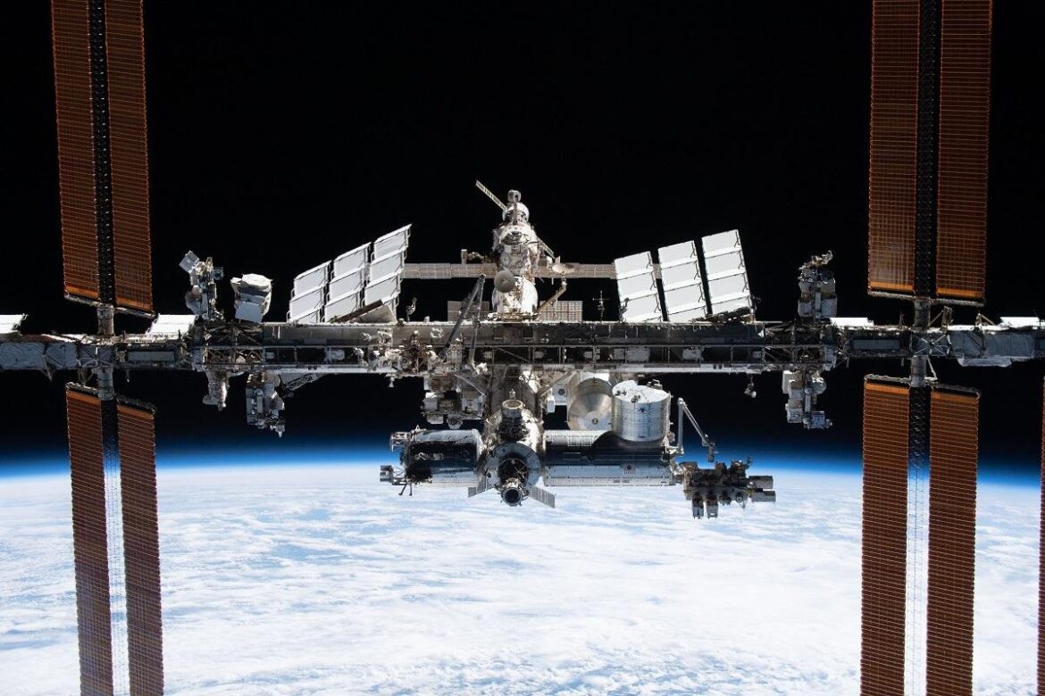 NASA将最早于2月11日发射前往国际空间站