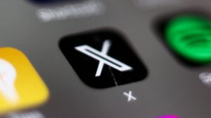 苹果再次在埃隆马斯克的 X 上做广告