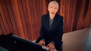 Annie Lennox、Kate Bush 等人为 Silent Album 撰稿以对抗 AI 提案