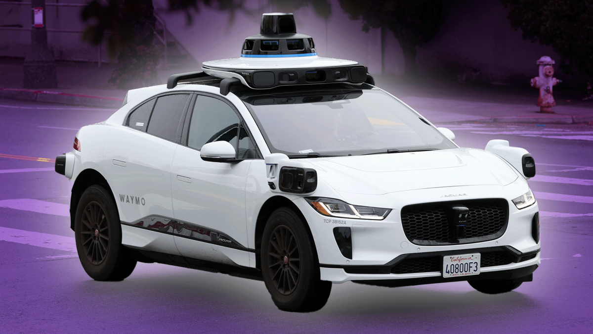 平稳、无声、奇怪：叫车 robotaxi 的真实感觉