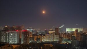 随着美国谈判的开始，俄罗斯向乌克兰发射了 176 架无人机