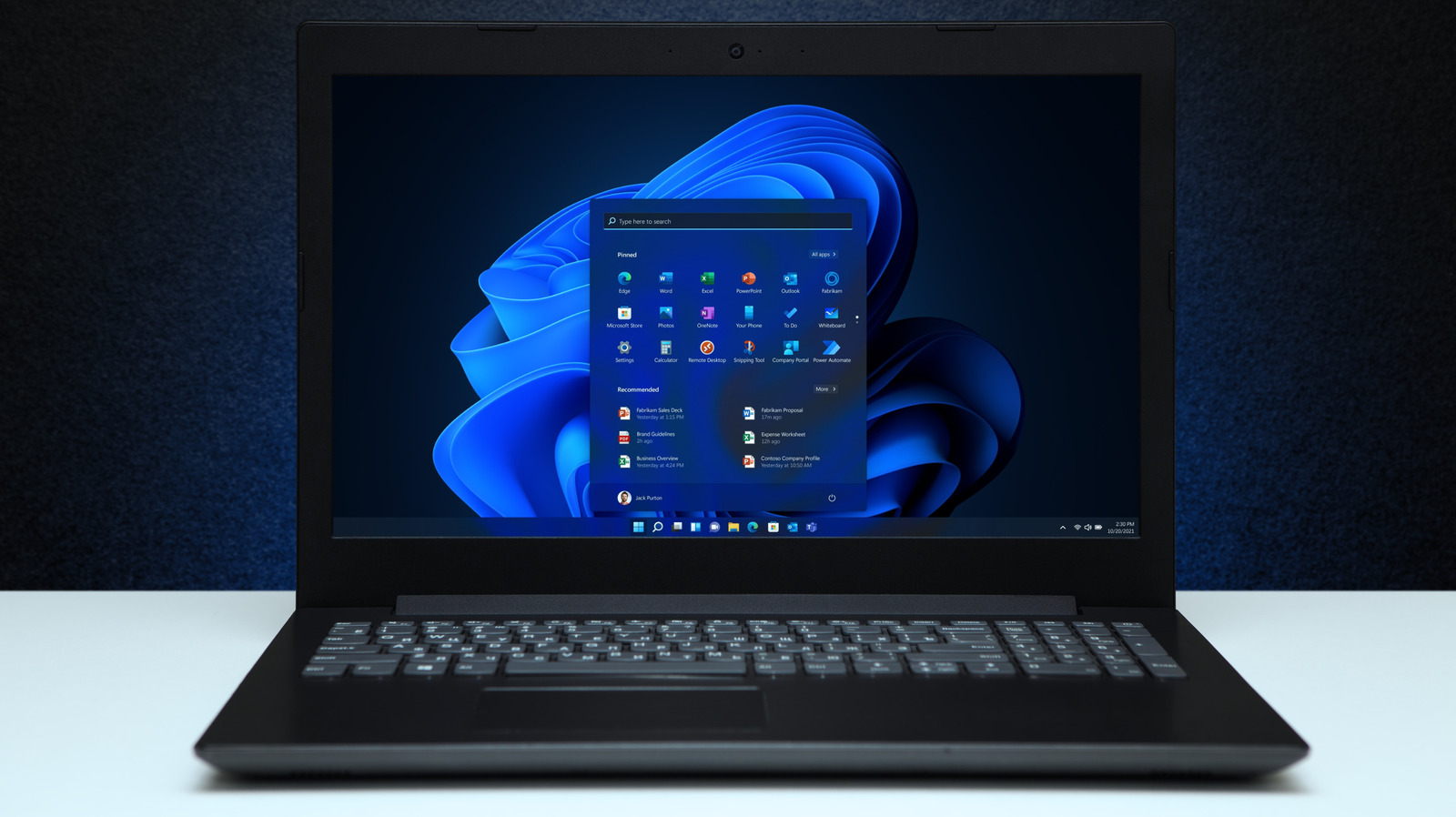 您应该立即在新 Windows 笔记本电脑上更改的 12 种设置
