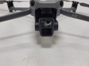 北密歇根州男子被控从空中发射警用无人机