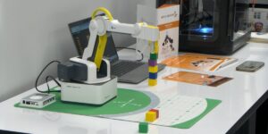 UE 推出专注于 AI 和机器人技术的新设计工作室