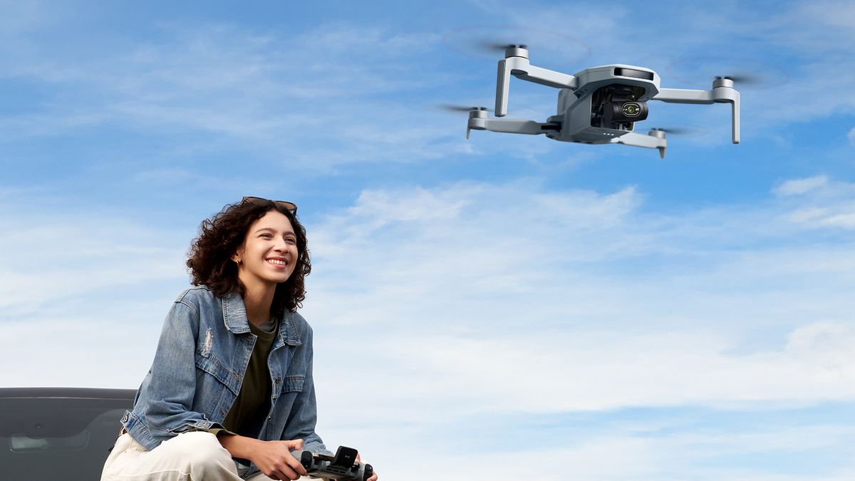 Potensic ATOM 2 4K 无人机重量轻、AI 智能，飞行时间比 DJI Neo 更长