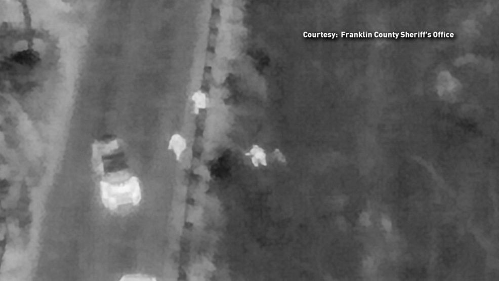 富兰克林县无人机帮助在车祸后将妇女从冰冻的命运中解救出来