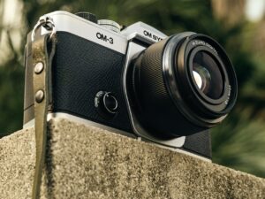 OM 系统 OM-3：以现代精度回归经典设计