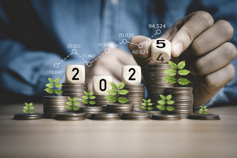 希望在 2025 年增加您的被动收入？现在值得翻倍的 3 只顶级股息成长型股票