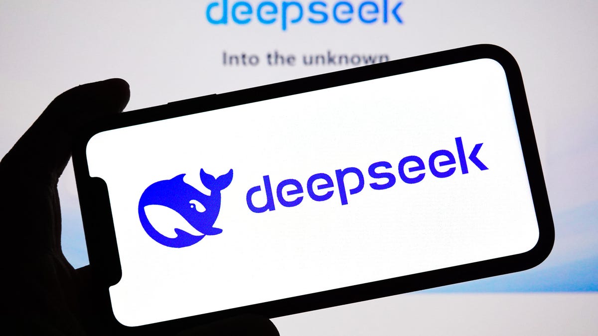 DeepSeek R1 第一印象：我见过机器的思维方式