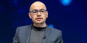 AI 老板们感受到了高风险的压力