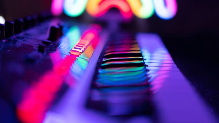 Loken：一种简单的交互式方式，让网站看起来更好看