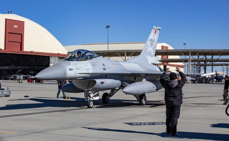 新的 Viper Shield 电子战系统允许美国制造的 F-16 Block 70 战斗机干扰敌方导弹