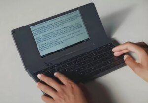 Pomera D250US 数字打字机为美国带来无干扰写作，打破其众筹目标