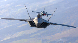 美国空军有自己的 Topgun 学校吗？