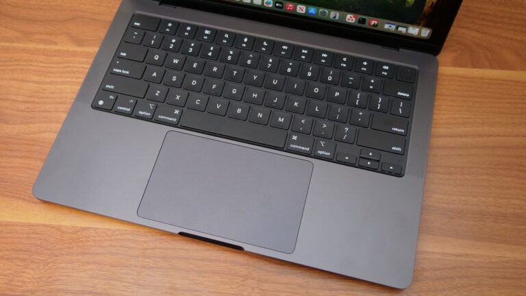 M5 MacBook Pro 的到来比您想象的要早，但还不够快