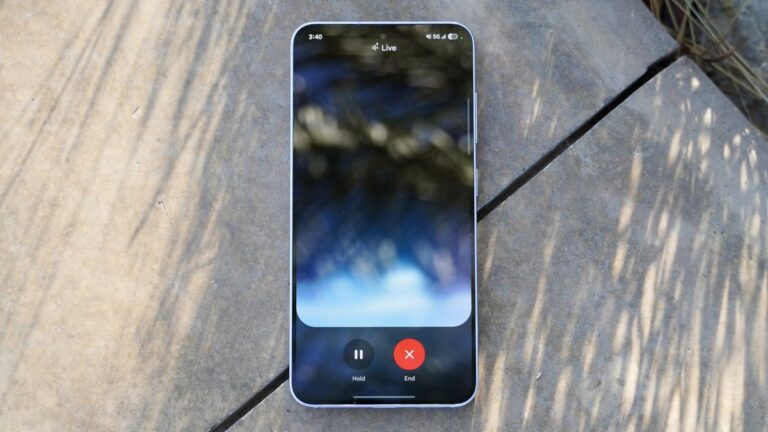Android 上的 Gemini Live 可能会开始自动生成您的聊天摘要