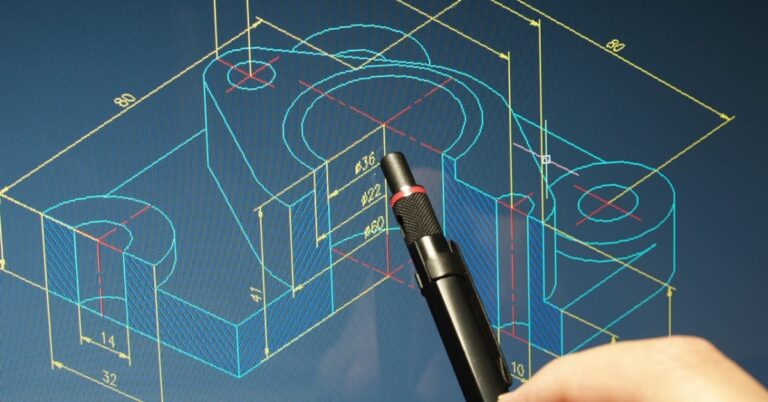 Windows 11 24H2 因 AutoCAD 2022 故障而重返绘图板
