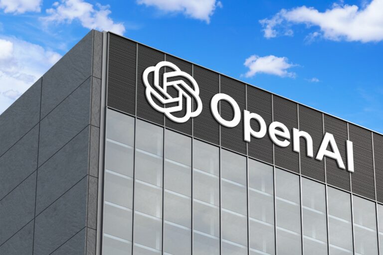OpenAI 将开发 AI 驱动的移动设备