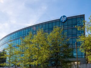 HP 将收购 Humane 的大部分资产，因为 AI Pin 被放弃