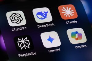 无需担心 DeepSeek：Microsoft 的 AI 增长故事保持不变