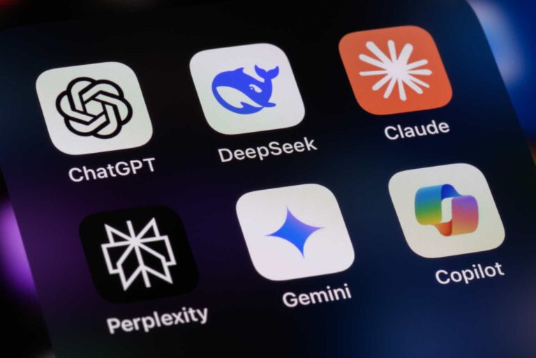 无需担心 DeepSeek：Microsoft 的 AI 增长故事保持不变