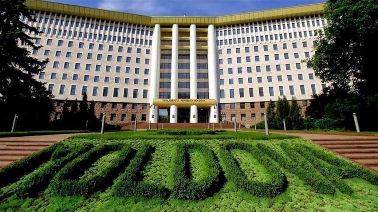 摩尔多瓦召见俄罗斯大使抗议对其领空的“新的严重侵犯”