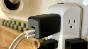 这款功能强大的 Anker Prime 充电器取代了我所有的适配器 - 它在总统日打折