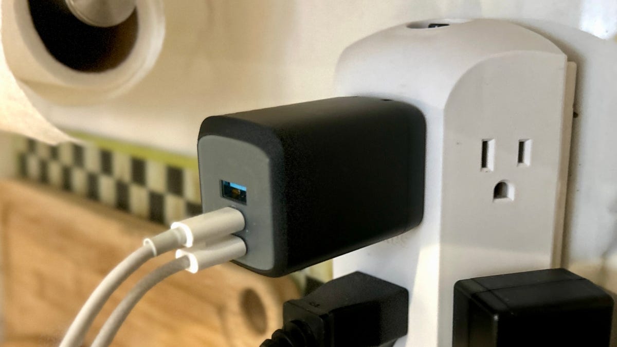 这款功能强大的 Anker Prime 充电器取代了我所有的适配器 – 它在总统日打折