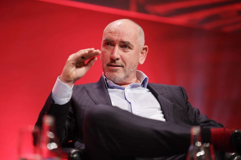 “不要让我思考”——Hostelworld 创始人 Ray Nolan 对 AI 和更智能技术的愿景