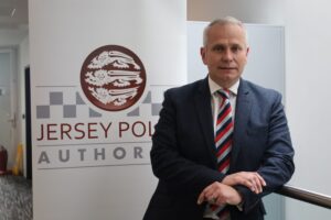 警方 2025 年计划公布