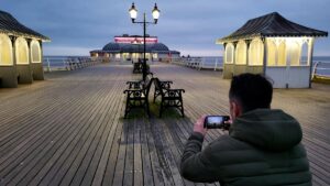 我用我的 Samsung Galaxy Ultra 和 Adob e Lightroom Mobile 拍摄和编辑了这张照片——以下是仅使用手机获得专业效果的方法
