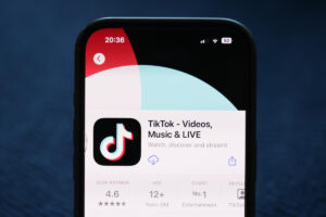 TikTok 重返美国 Apple 的 App Store
