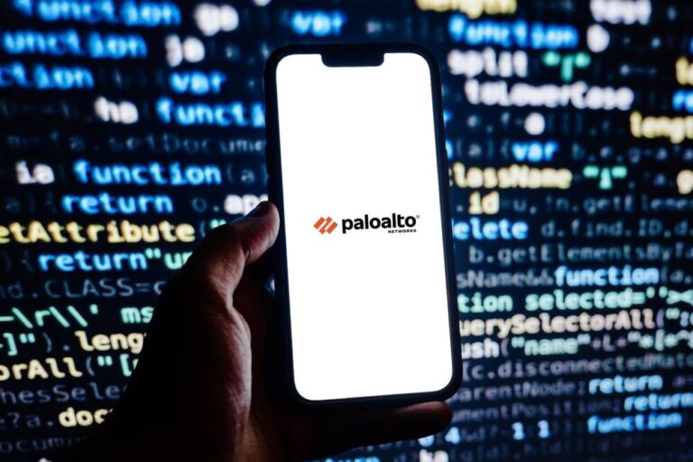Palo Alto 防火墙受到攻击，不法分子存在 root 访问链缺陷