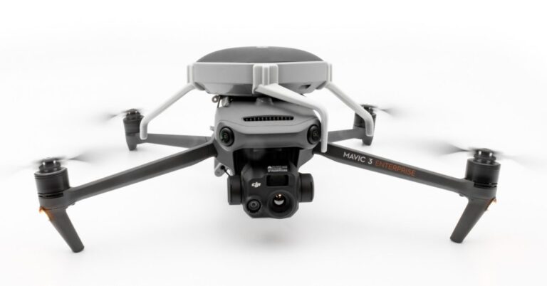 采用 ParaZero 安全技术的 DJI 无人机获准在欧洲城市飞行