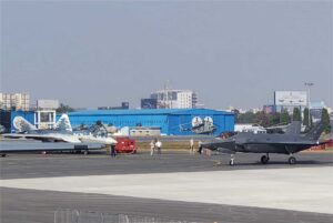 独家：印度航空 2025 俄罗斯 Su-57 和美国 F-35 争夺印度空军下一代战斗机