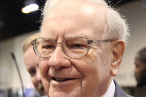1 只沃伦·巴菲特 （Warren Buffett） 股票可能在 2025 年及以后呈抛物线形