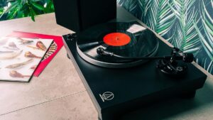 在 Audio-Technica 的五星级转盘上节省 80 英镑，并以更低的价格获得您的黑胶唱片
