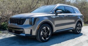 2025 起亚 Sorento Sx-Prestige Phev 评测：舒适宽敞，带电动触感