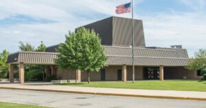 AI 实验室来到 Ypsilanti 社区高中
