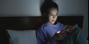 越来越多的人正在询问有关他们健康状况的生成式 AI 问题。但错误的答案可能是有风险的