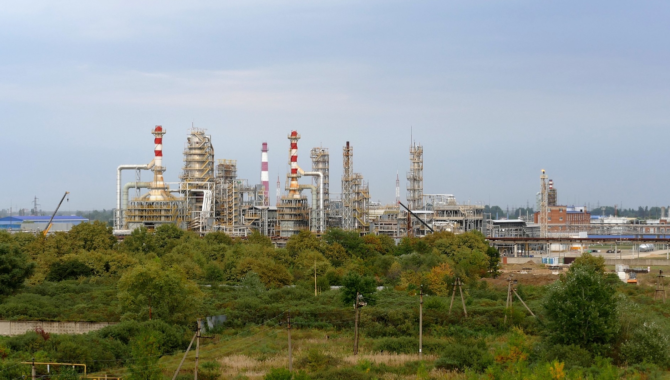 Sbu 无人机切断了为俄罗斯 Afipsky 和 Ilsky 炼油厂供应的克拉斯诺达尔石油泵站的电力