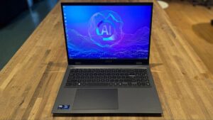 测试：英特尔的 Arrow Lake 140T iGPU 在很大程度上保持了对 AMD 旧款 880m 的优势