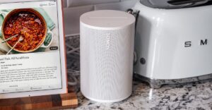 Sonos 扬声器和条形音箱为现有客户提供 25% 的折扣