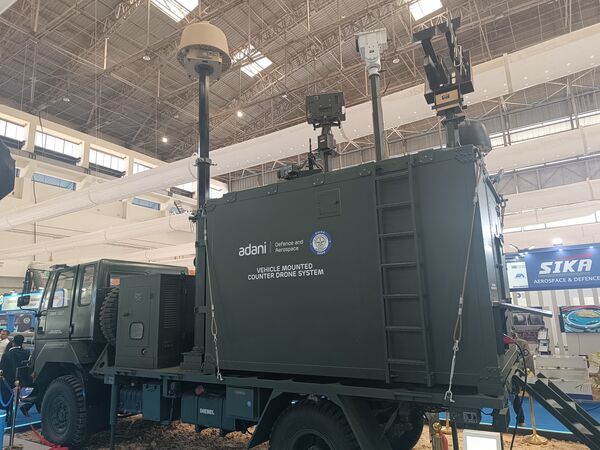 印度航空展：DRDO、Adani 推出 C-UAS