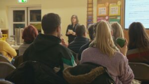 NSPCC 警告泽西岛的父母人工智能对儿童构成危险
