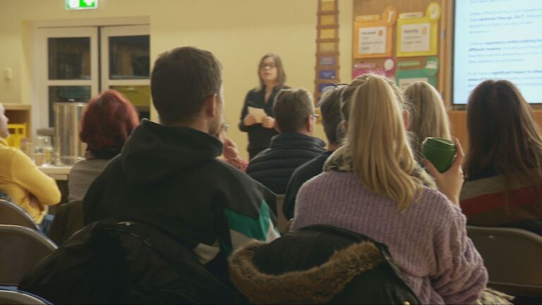 NSPCC 警告泽西岛的父母人工智能对儿童构成危险